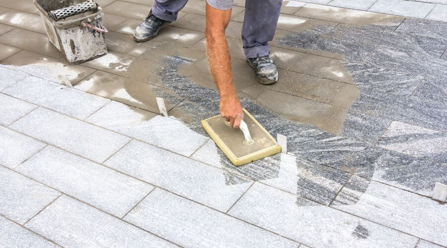 Expert Emergency Roof Repairs services in Bath, IL